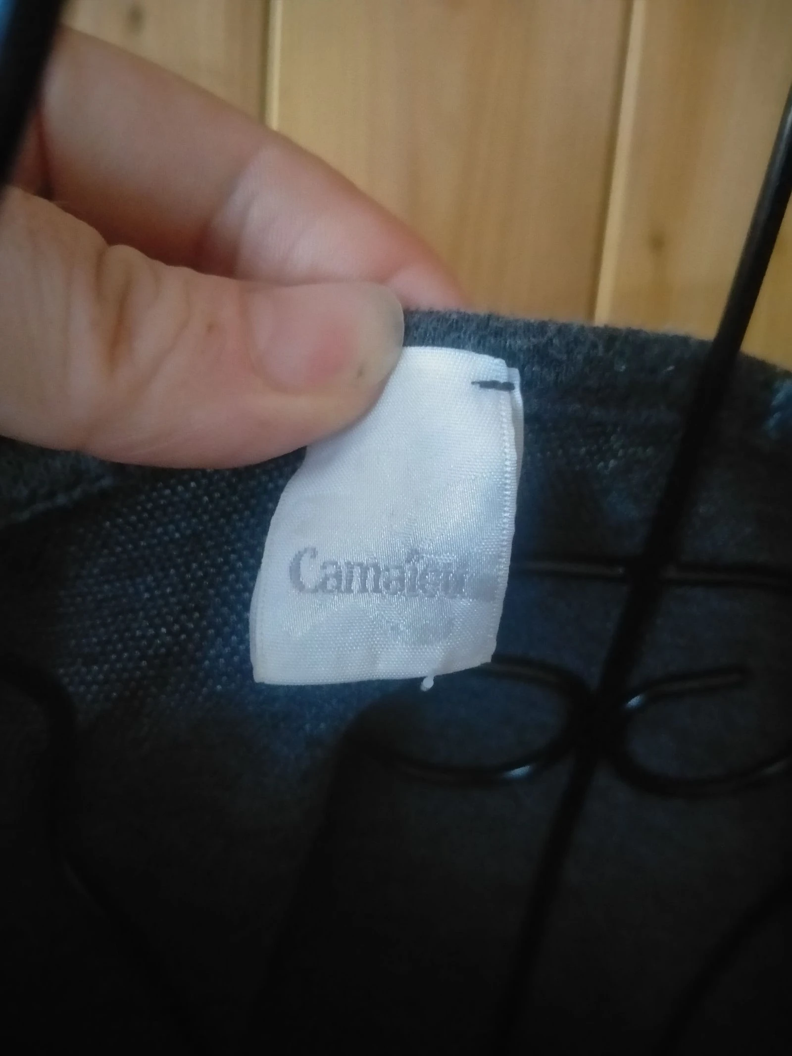 Vestido Camelot cinza com padrões redondos Muito bom estado – photo 3